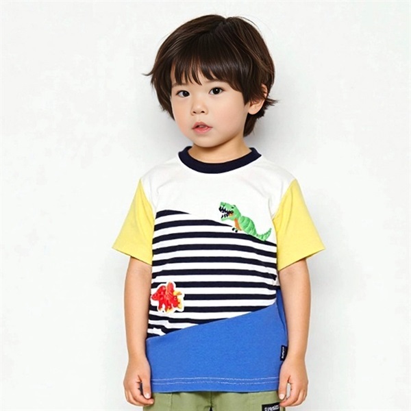 恐竜デザイン半袖Tシャツ(ホワイト-100cm)
