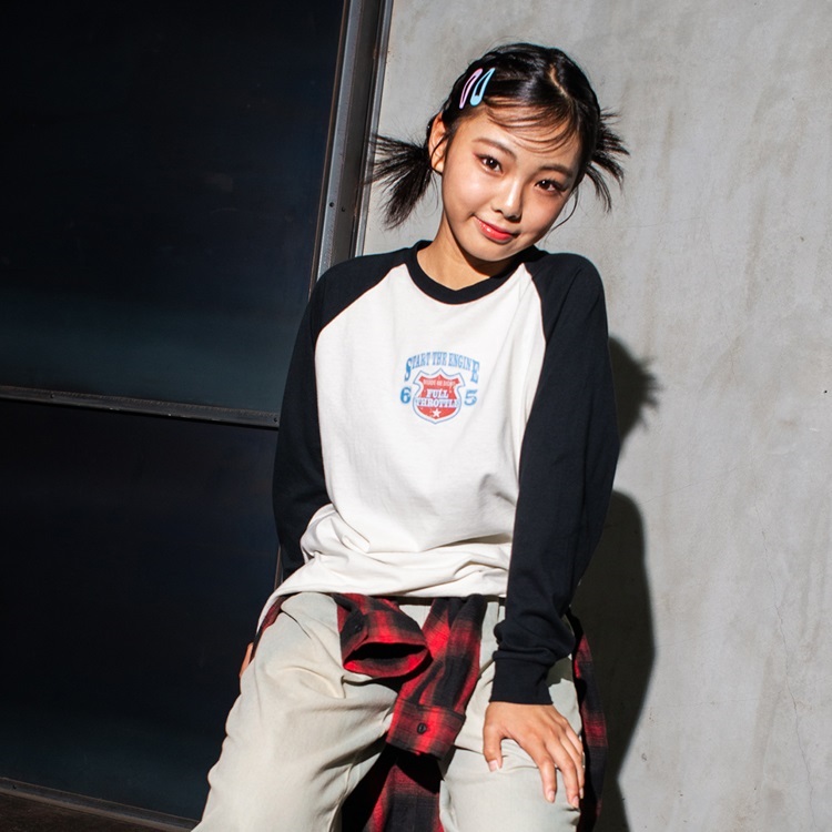 【WEB限定】ラグラン長袖Tシャツ(黒×白-160cm)