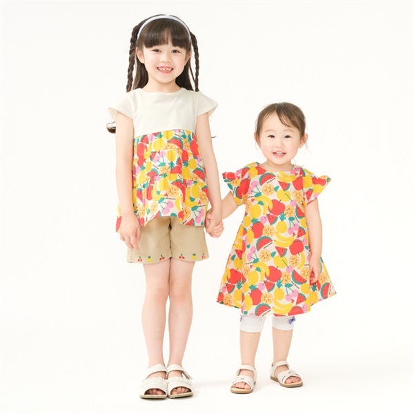 フルーツ総柄フリル袖ワンピース ワンピース｜子供服・ベビー服の通販