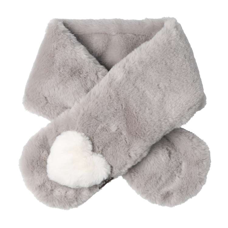 Fluffy heart faux fur muffler