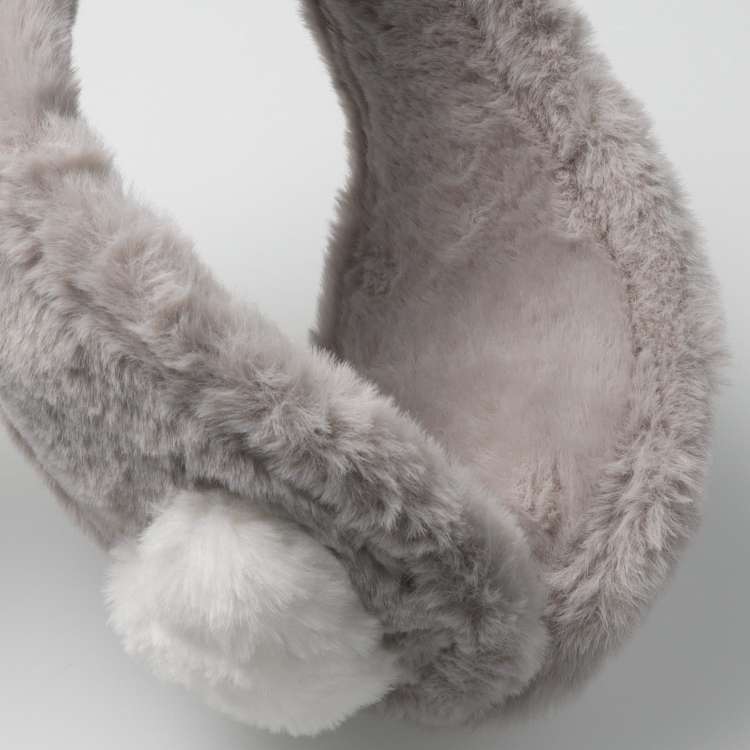 Fluffy heart faux fur earmuffs