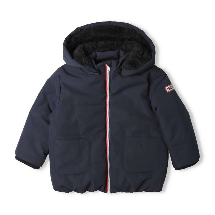 Windproof and water repellent hooded jacket