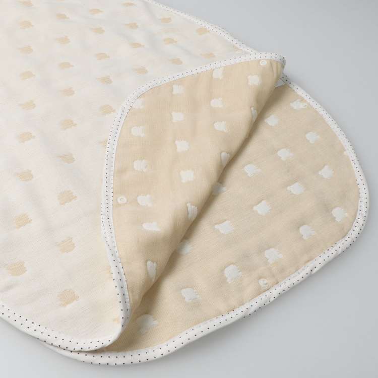 All-over pattern soft gauze sleeper