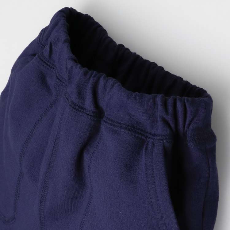 Plain cut and sew half-length shorts