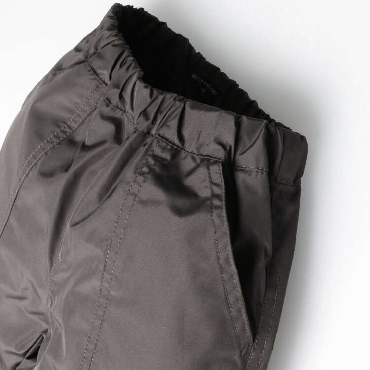 Windproof long pants with reflectors